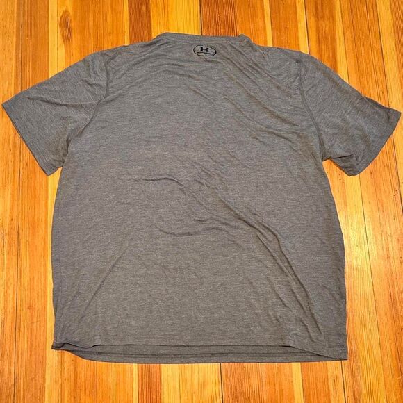 Under-armour Men's Grey T-shirt - Picture 2 of 3
